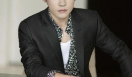 娱乐圈内人爆料易烊千玺,娱乐圈内爆料揭示的神秘面纱